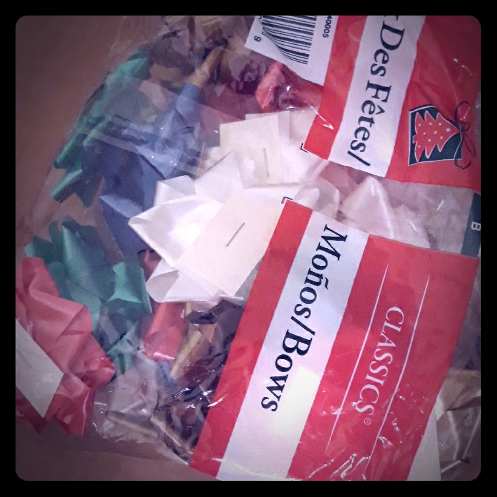 Gift bow bags.